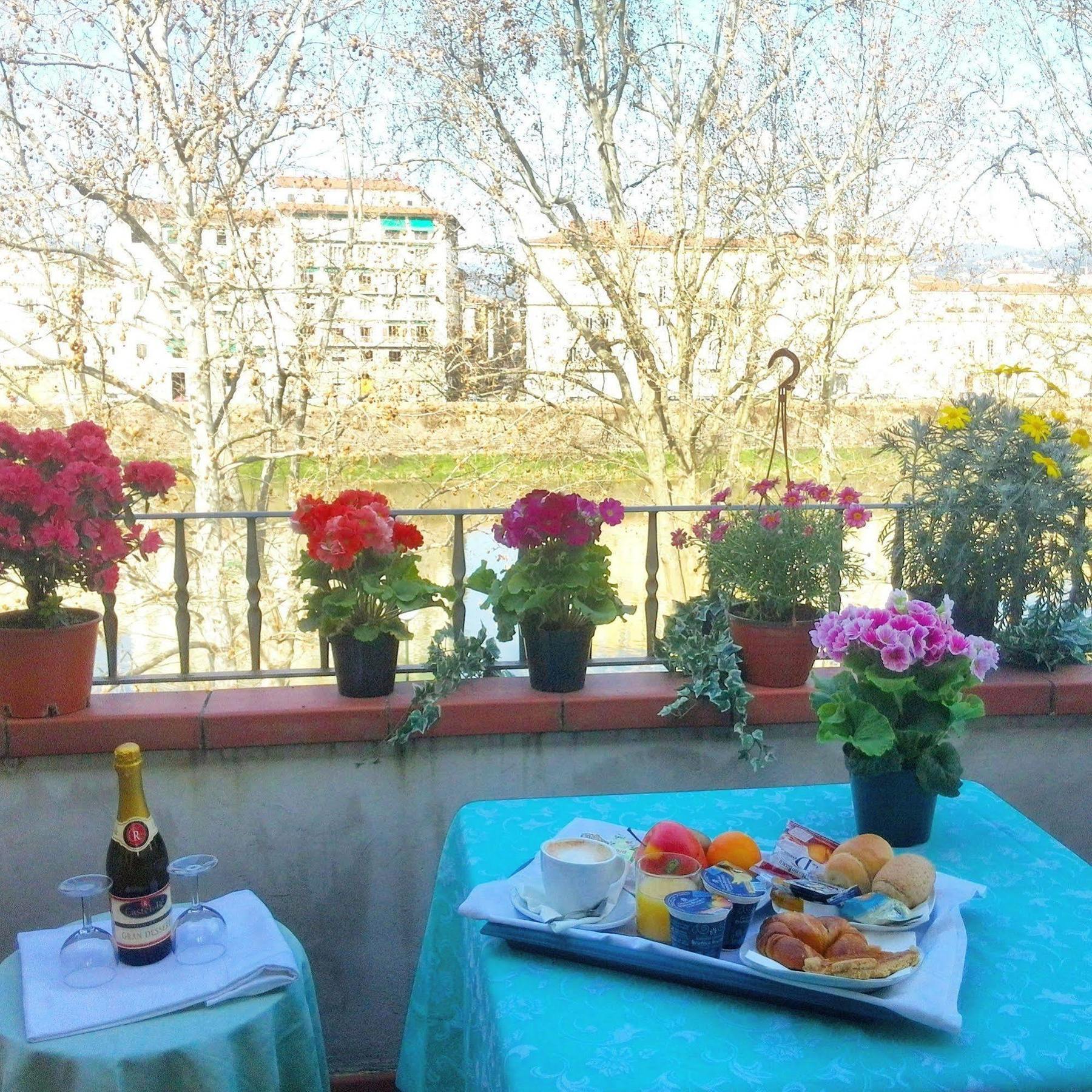 Mia Palace Firenze Bagian luar foto